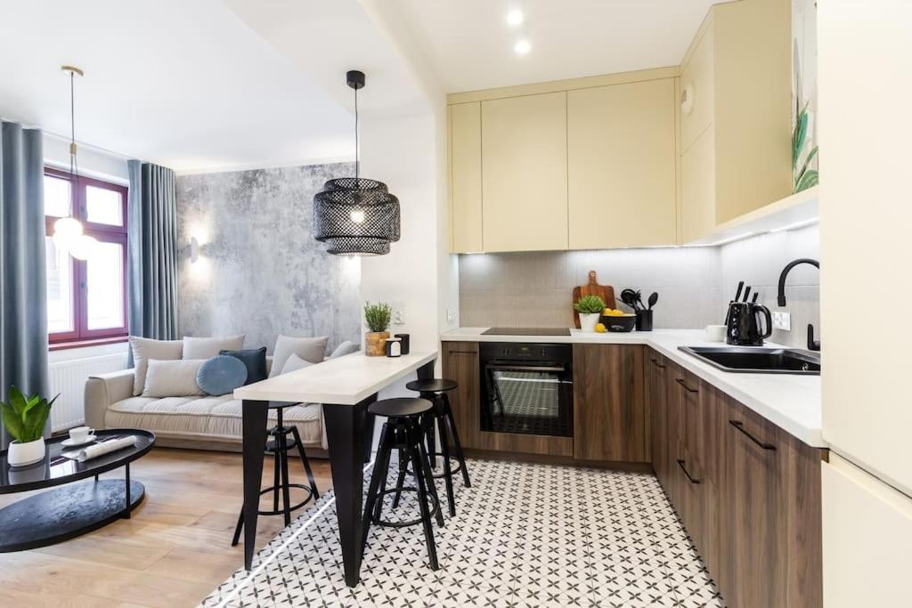 Stylowy Apartament Nad Odra Wroclaw Ngoại thất bức ảnh