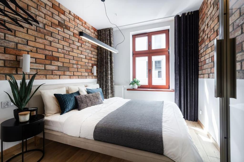 Stylowy Apartament Nad Odra Wroclaw Ngoại thất bức ảnh